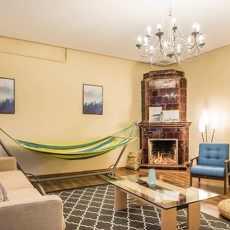 Charming Spacious 3 Bedroom In Old Town Рига Екстериор снимка