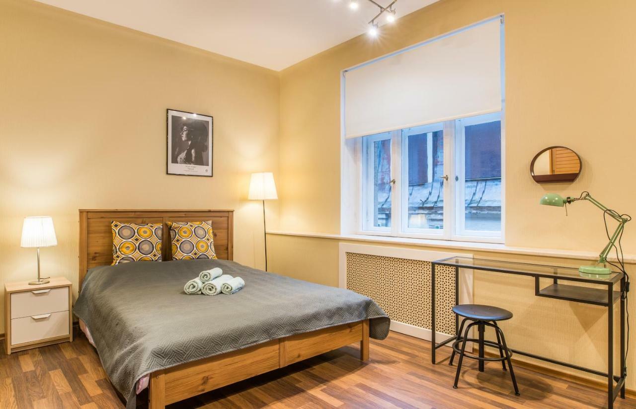 Charming Spacious 3 Bedroom In Old Town Рига Екстериор снимка
